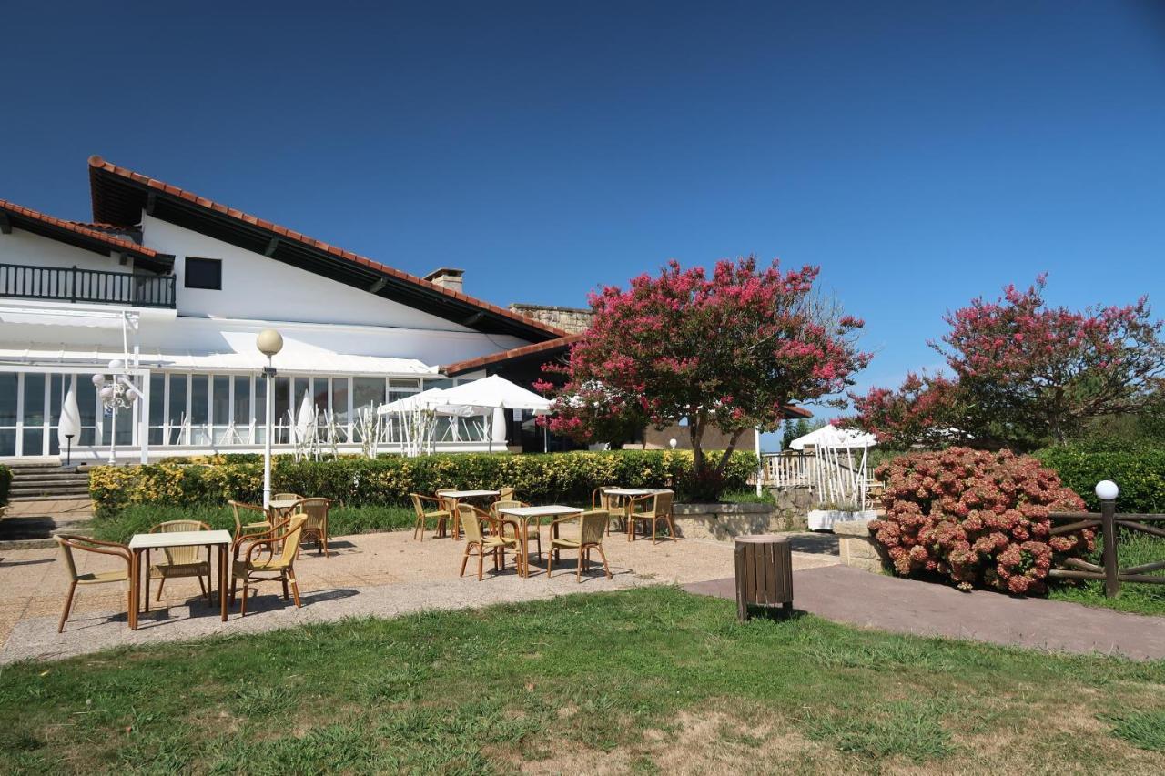 Hotel Gudamendi San Sebastian Bagian luar foto