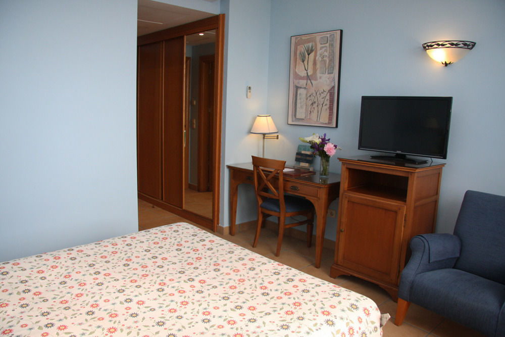 Hotel Gudamendi San Sebastian Bagian luar foto