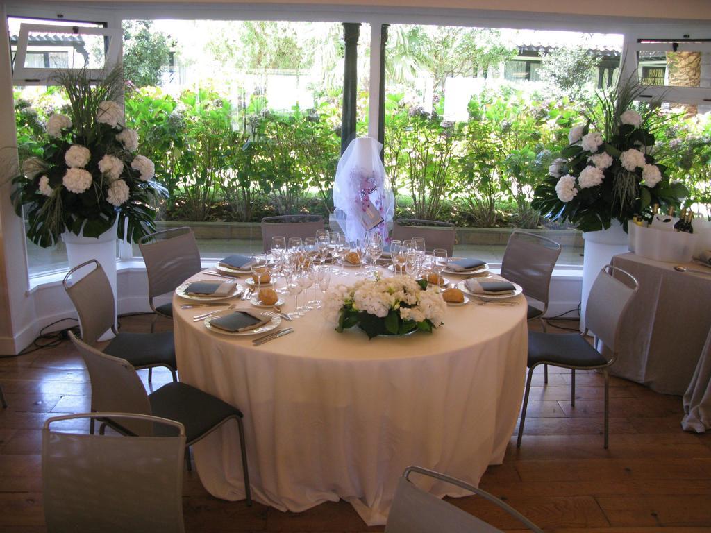 Hotel Gudamendi San Sebastian Bagian luar foto